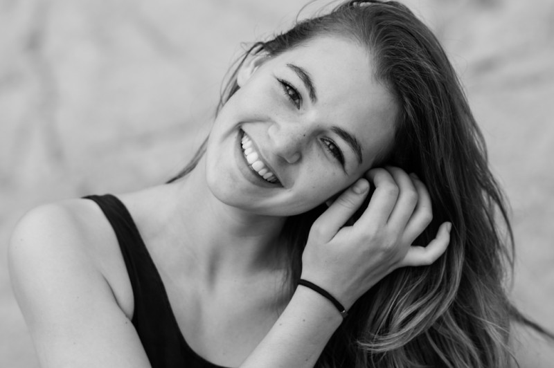 beautifu,teenager,portrait,young woman,smiling,beach, girl,smile,beach,0533-0289