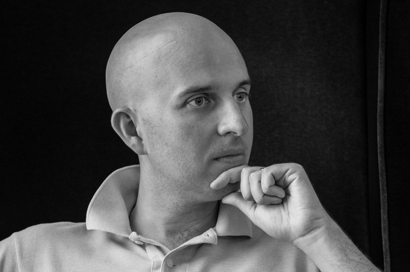 bold,caucasian,man,thinking,portrait,0534-0154